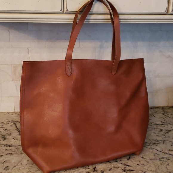 Madewell Handbags - Madewell The Transport Tote 53228 Brown
